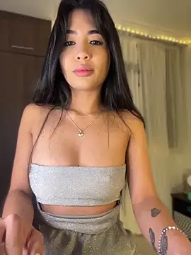 lina pink online show from 04-21-26, 10:23