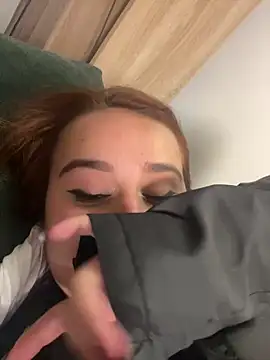 evy orange1 online show from 03-14-25, 03:48