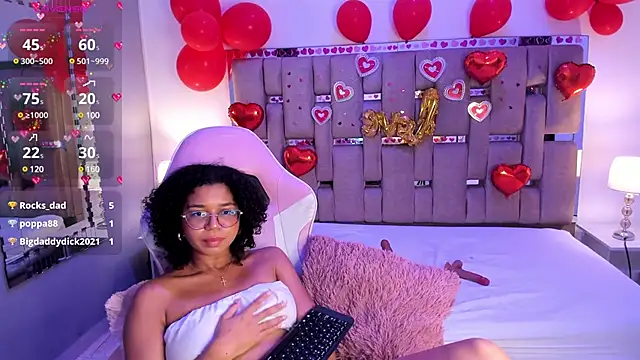 MilaHall  online show from 02-08-25, 09:56