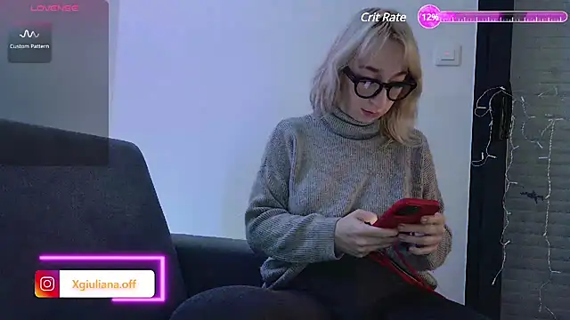 Snapshot of Giuliana_baby chatting on 01-21-25, 08:08 Giuliana baby online show from 01-21-25, 08:08