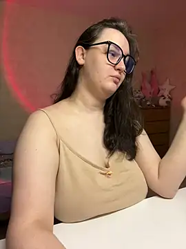 Snapshot of hungry1bunny chatting on 03-03-25, 04:35 hungry1bunny online show from 03-03-25, 04:35