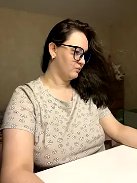 hungry1bunny online show from 11-07-25, 05:02