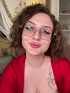 Snapshot of AnnaRichmond chatting on 02-02-25, 06:37 AnnaRichmond online show from 02-02-25, 06:37