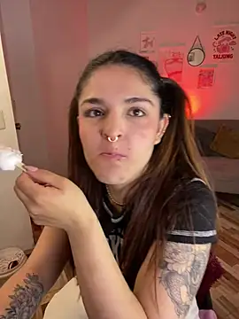 Mariangeel online show from 12-22-24, 09:09