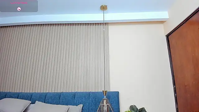 kathecute   online show from 03-26-26, 01:44