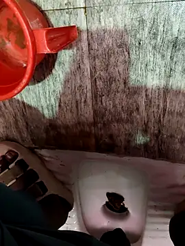 Snapshot of Zishan54 chatting on 10-31-25, 04:46 Zishan54 online show from 10-31-25, 04:46