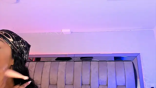 ChaynnaCooper online show from 01-20-25, 11:35