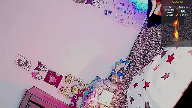 Snapshot of HELEM__S7 chatting on 02-22-26, 01:18 HELEM S7 online show from 02-22-26, 01:18