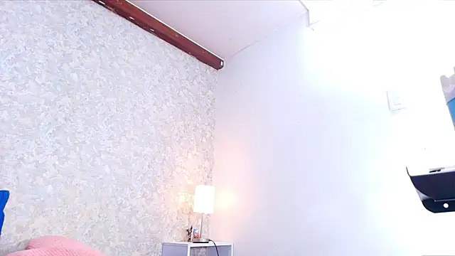 Snapshot of nicol_f chatting on 11-20-25, 03:07 nicol f online show from 11-20-25, 03:07