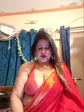 Snapshot of Hot_Queen77 chatting on 01-31-25, 05:10 Hot Queen77 online show from 01-31-25, 05:10