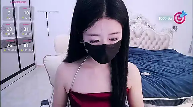 CN-xiaofei online show from 02-25-25, 02:58