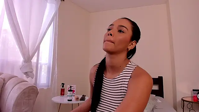 evely coelloo online show from 12-02-24, 09:28