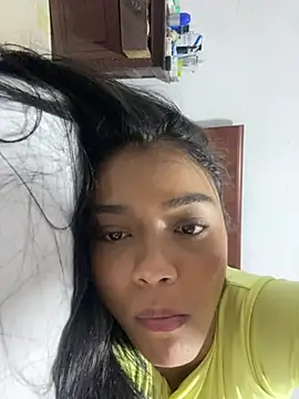 evely coelloo online show from 01-06-25, 01:31