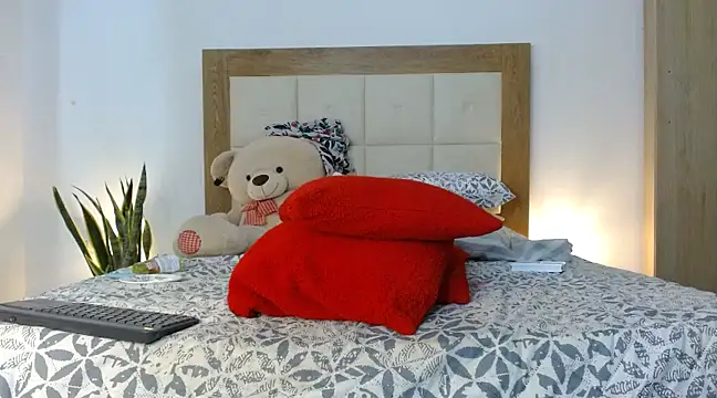 HELLEN SWEET6 online show from 02-15-25, 11:58