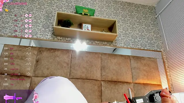 Snapshot of valeria_rivera1 chatting on 02-25-25, 06:47 valeria rivera1 online show from 02-25-25, 06:47