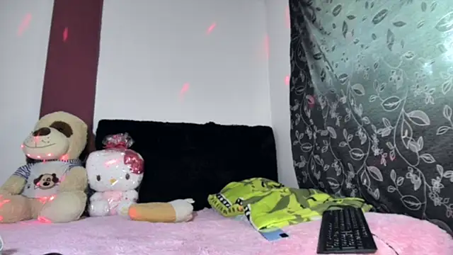 Michi sexy online show from 11-13-25, 02:38