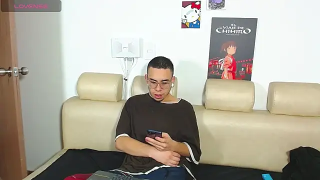 Hot Teens69 online show from 03-21-25, 01:13