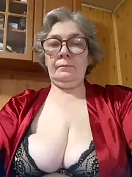 Snapshot of IrinaSweet54 chatting on 03-18-26, 08:17 IrinaSweet54 online show from 03-18-26, 08:17