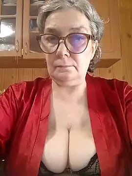 Snapshot of IrinaSweet54 chatting on 04-22-26, 07:00 IrinaSweet54 online show from 04-22-26, 07:00