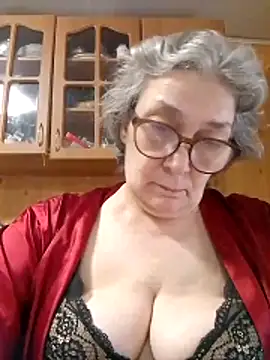 Snapshot of IrinaSweet54 chatting on 05-10-26, 07:35 IrinaSweet54 online show from 05-10-26, 07:35