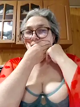 Snapshot of IrinaSweet54 chatting on 05-13-26, 07:17 IrinaSweet54 online show from 05-13-26, 07:17