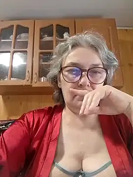 IrinaSweet54 online show from 06-14-26, 08:27