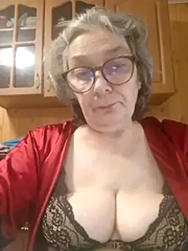 IrinaSweet54 online show from 07-05-26, 09:16