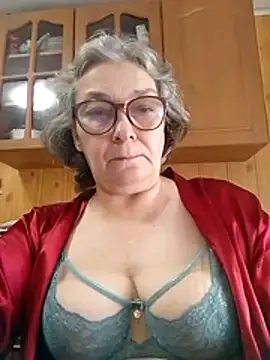 IrinaSweet54 online show from 07-26-26, 09:38