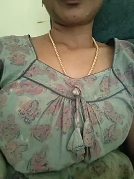 Snapshot of Ambika01 chatting on 08-05-26, 07:22 Ambika01 online show from 08-05-26, 07:22