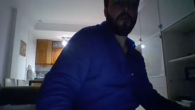 Snapshot of bobotatto chatting on 05-21-26, 01:01 bobotatto online show from 05-21-26, 01:01