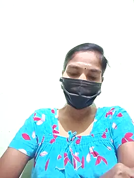 Snapshot of anusiya01 chatting on 01-30-25, 02:47 anusiya01 online show from 01-30-25, 02:47