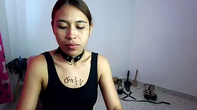 Snapshot of asiri_smith chatting on 05-27-26, 01:52 asiri smith online show from 05-27-26, 01:52