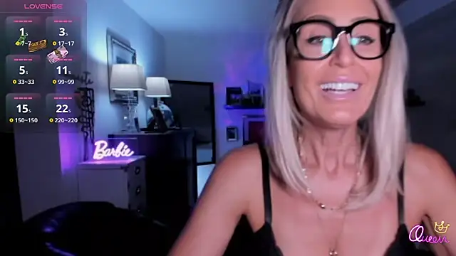 VelvetBarbie online show from 04-23-26, 11:29