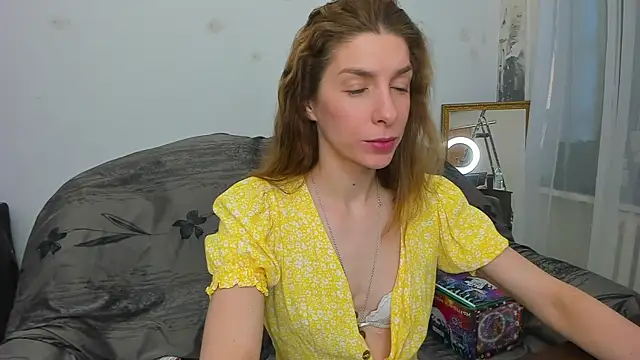 Snapshot of YourSuperModel chatting on 12-19-24, 09:07 YourSuperModel online show from 12-19-24, 09:07