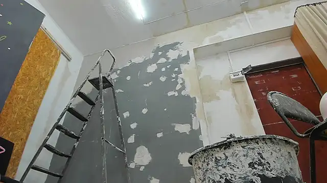 Snapshot of YourSuperModel chatting on 12-26-24, 10:59 YourSuperModel online show from 12-26-24, 10:59