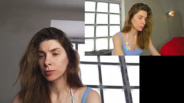 Snapshot of YourSuperModel chatting on 03-07-25, 09:29 YourSuperModel online show from 03-07-25, 09:29