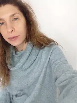 Snapshot of YourSuperModel chatting on 09-26-25, 11:14 YourSuperModel online show from 09-26-25, 11:14