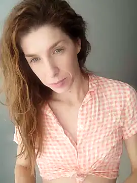 Snapshot of YourSuperModel chatting on 10-09-25, 08:12 YourSuperModel online show from 10-09-25, 08:12