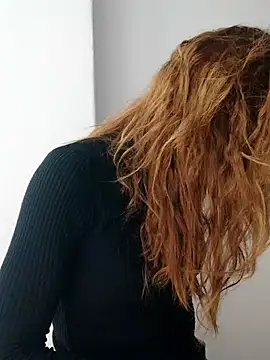 Snapshot of YourSuperModel chatting on 10-10-25, 06:12 YourSuperModel online show from 10-10-25, 06:12