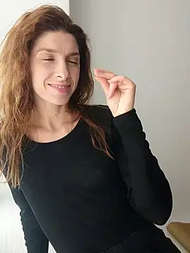 Snapshot of YourSuperModel chatting on 10-12-25, 07:51 YourSuperModel online show from 10-12-25, 07:51