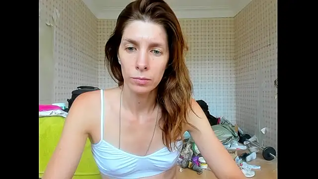 Snapshot of YourSuperModel chatting on 07-31-26, 07:30 YourSuperModel online show from 07-31-26, 07:30
