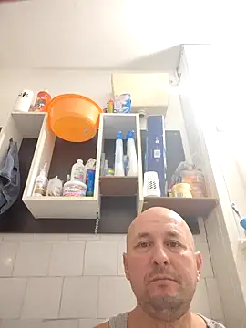 intx800 online show from 10-18-25, 03:31