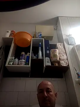 intx800 online show from 10-31-25, 03:13