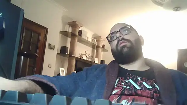 manokiitoo online show from 03-31-26, 09:15