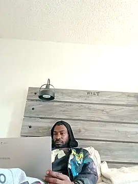 Snapshot of Mcoleman4642 chatting on 11-01-25, 05:26 Mcoleman4642 online show from 11-01-25, 05:26