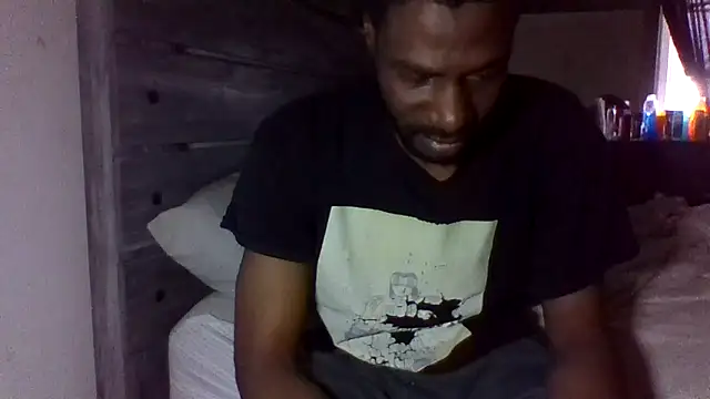 Snapshot of Mcoleman4642 chatting on 02-21-26, 03:46 Mcoleman4642 online show from 02-21-26, 03:46