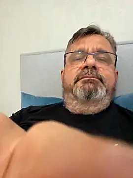 axecoman60 online show from 03-04-26, 07:20