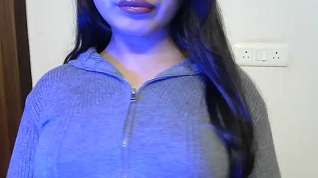 Snapshot of amrita2210 chatting on 03-16-26, 08:13 amrita2210 online show from 03-16-26, 08:13