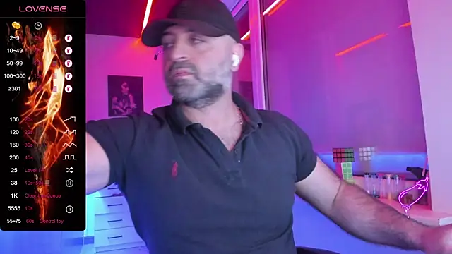 MAGABEAR077 online show from 04-18-26, 07:58