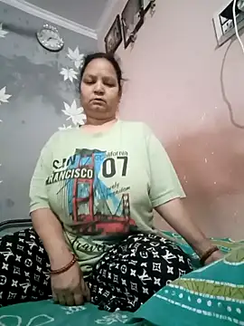 Kavya kapoor online show from 02-28-25, 01:37